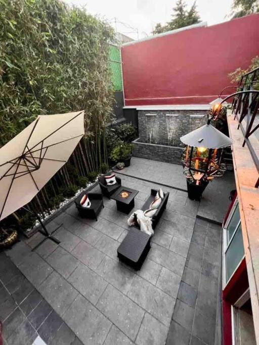 Luxurious Mid Century Modern Folk Art Home Mexico City Exterior photo
